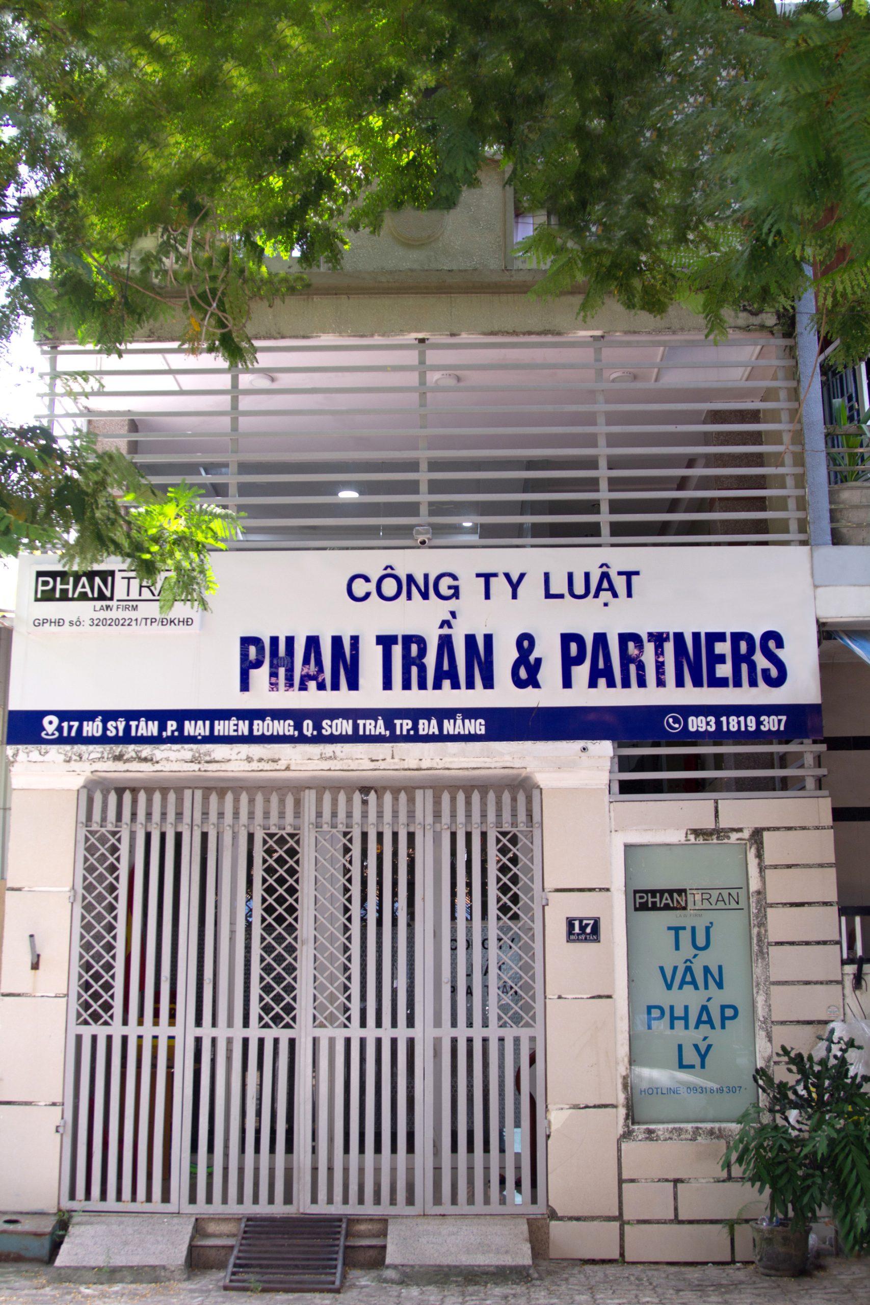 phan trần